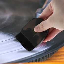 Щетка для чистки виниловых пластинок (портативная)