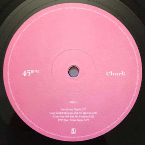 Виниловая пластинка Charli XCX – Charli (2LP) 2019 Black, Gatefold
