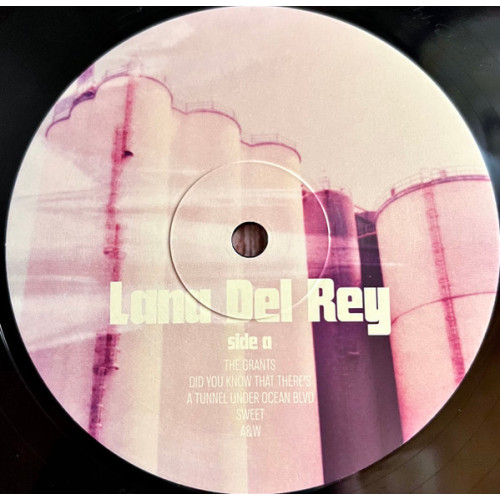 Lana Del Rey / Did You Know That There's A Tunnel Under Ocean Blvd (alternative artwork) (2LP)
