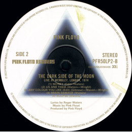 Pink Floyd – The Dark Side Of The Moon (Live At Wembley 1974)