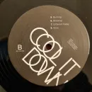 YEAH YEAH YEAHS / COOL IT DOWN (1LP)